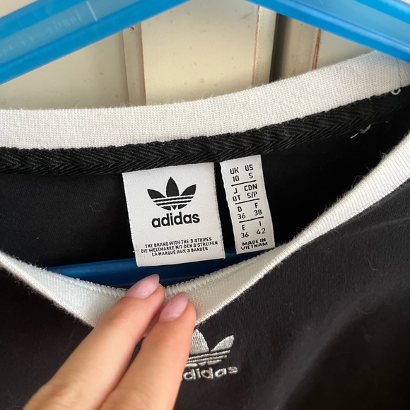 Adidas cropped long sleeve size small - Picture 2 of 2